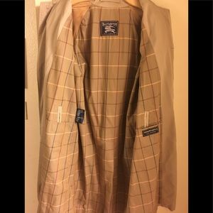 VINTAGE men’s Burberry Coat🧥❤️❤️